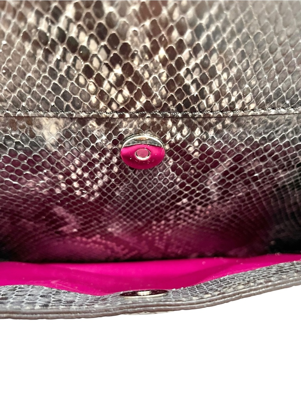 Henri Bendel Extra Large Grey Snakeprint Satchel NWOT - Picture 15 of 15